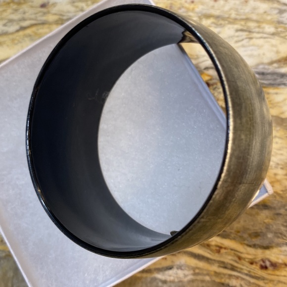 POSH: Brushed Silver/Acrylic Cuff Bracelet! And Can you say POSH? - Picture 3 of 4